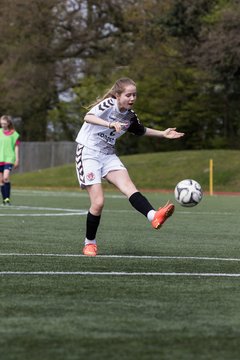 Bild 75 - B-Juniorinnen Ellerau - St. Pauli : Ergebnis: 1:1